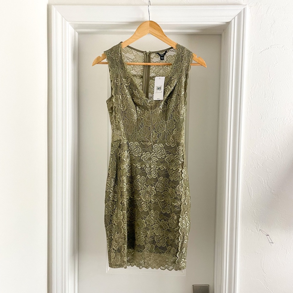 NWT GUESS Primrose Lace Galloon Dress